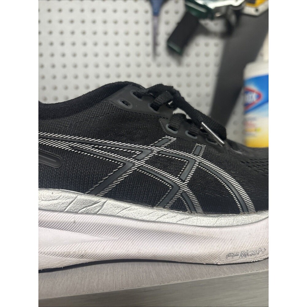 Asics Gel Kayano 31 Shoes Womens Sz 6 Black White Running Sneakers 1012B670 - Picture 11 of 16
